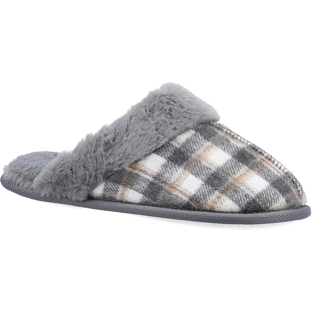 Fleet & Foster Neath Women's Cozy Slippers