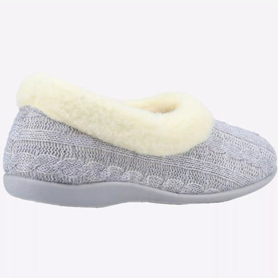 Fleet & Foster Sarina Plush Memory Foam Slippers