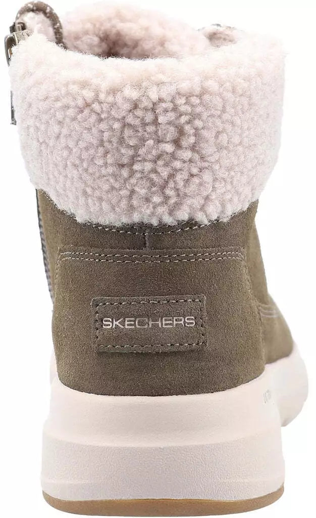 Skechers On-The-Go Glacial Ultra Woodland Boot